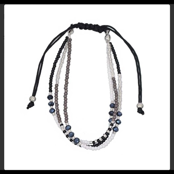 2/$8 Black adjustable bracelet - Picture 2 of 3